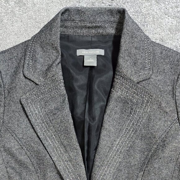 Ann Taylor Virgin Wool Blend Gray One Button Blazer Contrast Stitching Preppy - Picture 4 of 10